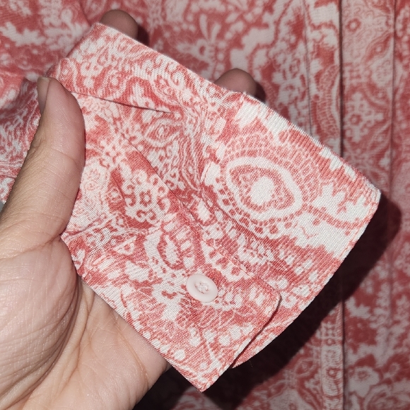 DNA couture Coral Pink Paisley Button-Front Blouse - Picture 4 of 5